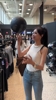 跟着&ldquo;玲安&rdquo;小姐姐一起逛马刺球迷商店吧！
